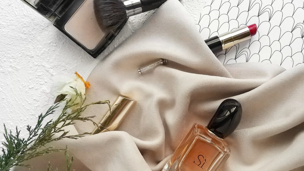 خرید محصولات آرایشی و بهداشتی فرانسوی